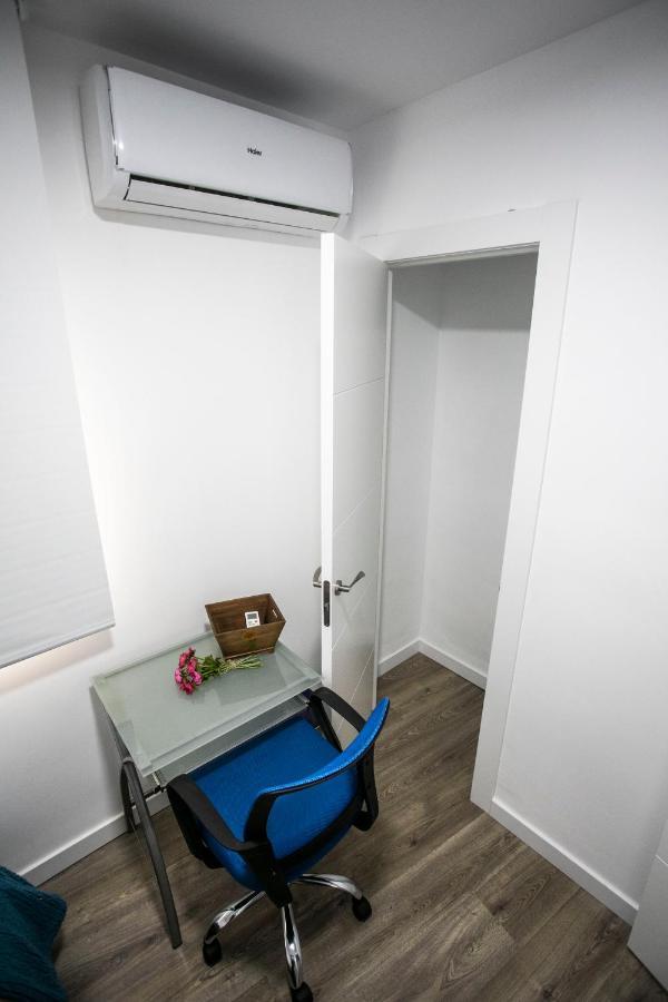 Apartamento Renovado Y Confortable En El Centro De Granada Exterior foto